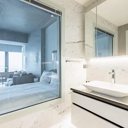 Trendy Cool Bright Parking Poolviews! #254 Lejlighed