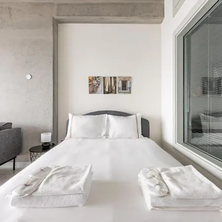 Trendy Cool Bright Parking Poolviews! #254 Lejlighed *