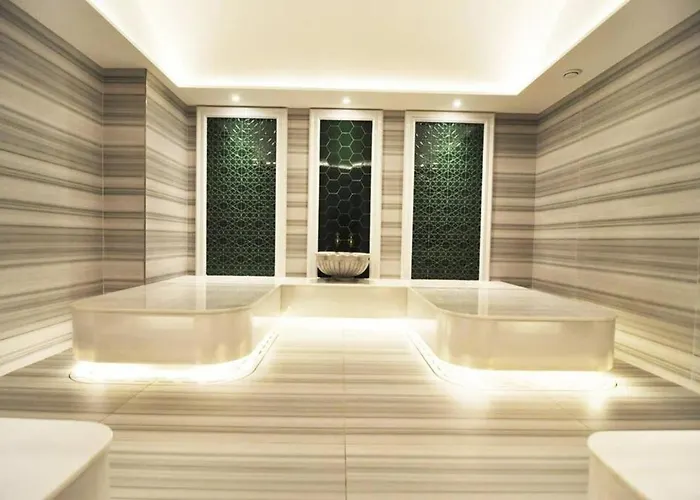 Trendy Cool Bright Parking Poolviews! #254 * Κωνσταντινούπολη