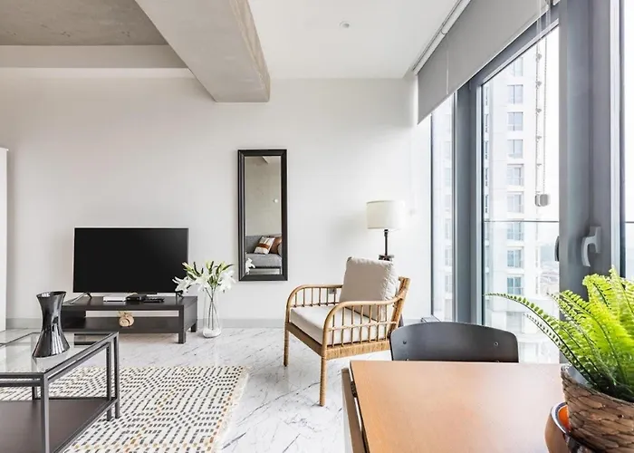 Διαμέρισμα Trendy Cool Bright Parking Poolviews! #254 Κωνσταντινούπολη