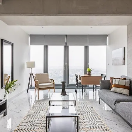 Trendy Cool Bright Parking Poolviews! #254 * Стамбул